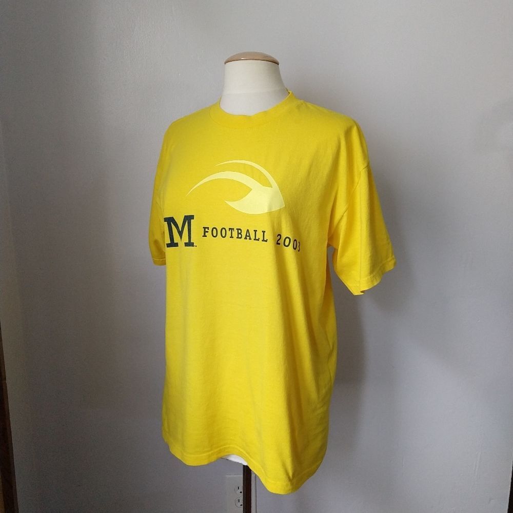 Vintage Y2K University of Michigan Football T-shirt Size M